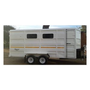 5 Birth Horse Trailer